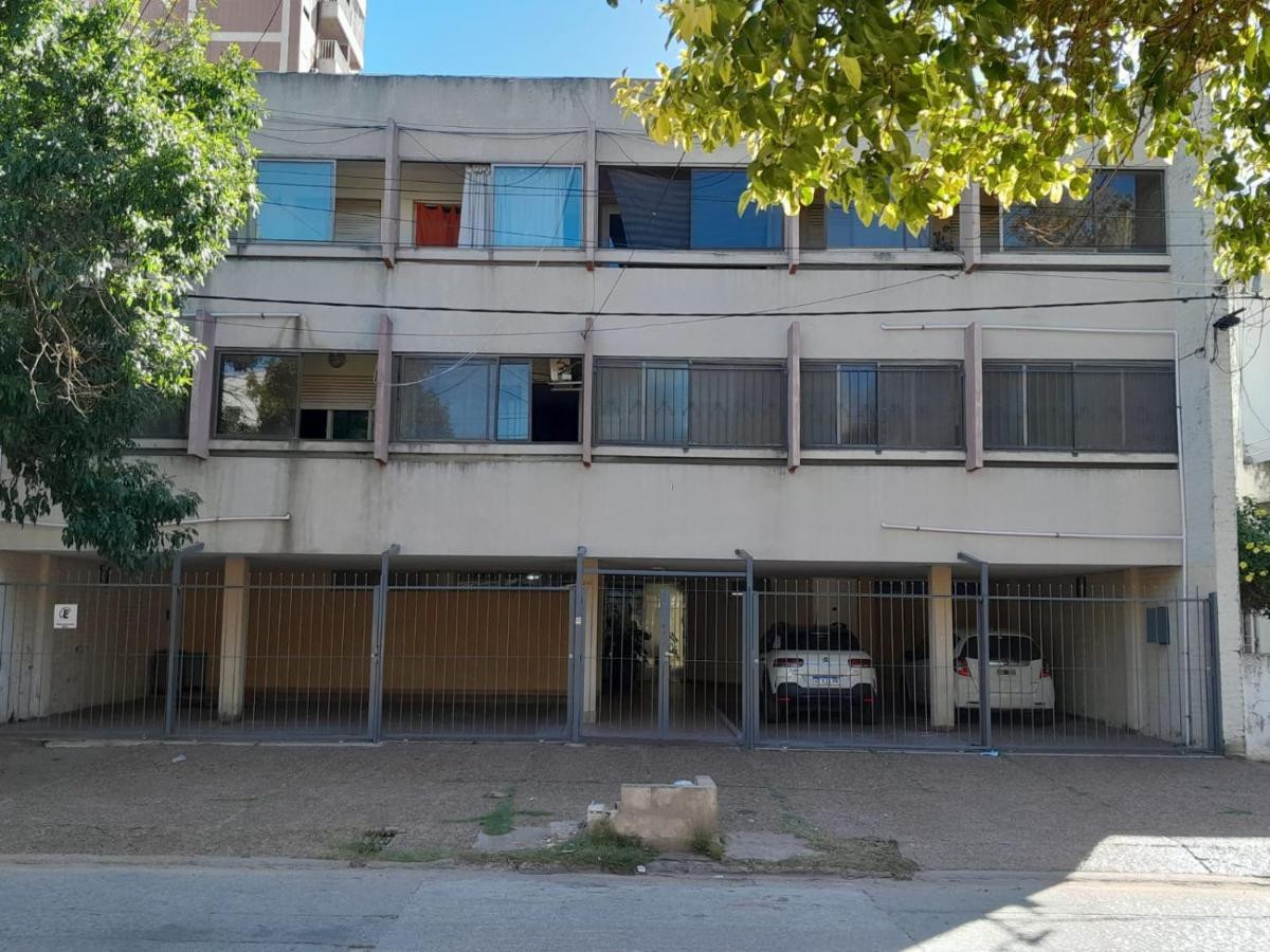 Oteiza Alojamiento Temporario En Resistencia A 150 Mts Peatonal Esterno foto